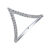 V shape Trendy Diamond Ring in 18k white gold
