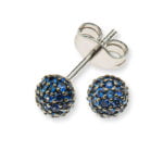 Boucles d'oreilles pierre de couleur avec boules en or blanc 750