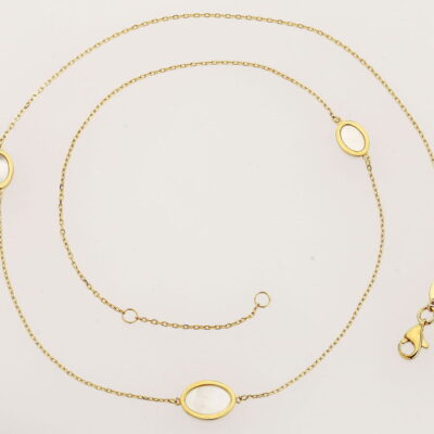 Collier Gelbgold 750 mit 3 Perlmuttscheiben, oval 45cm